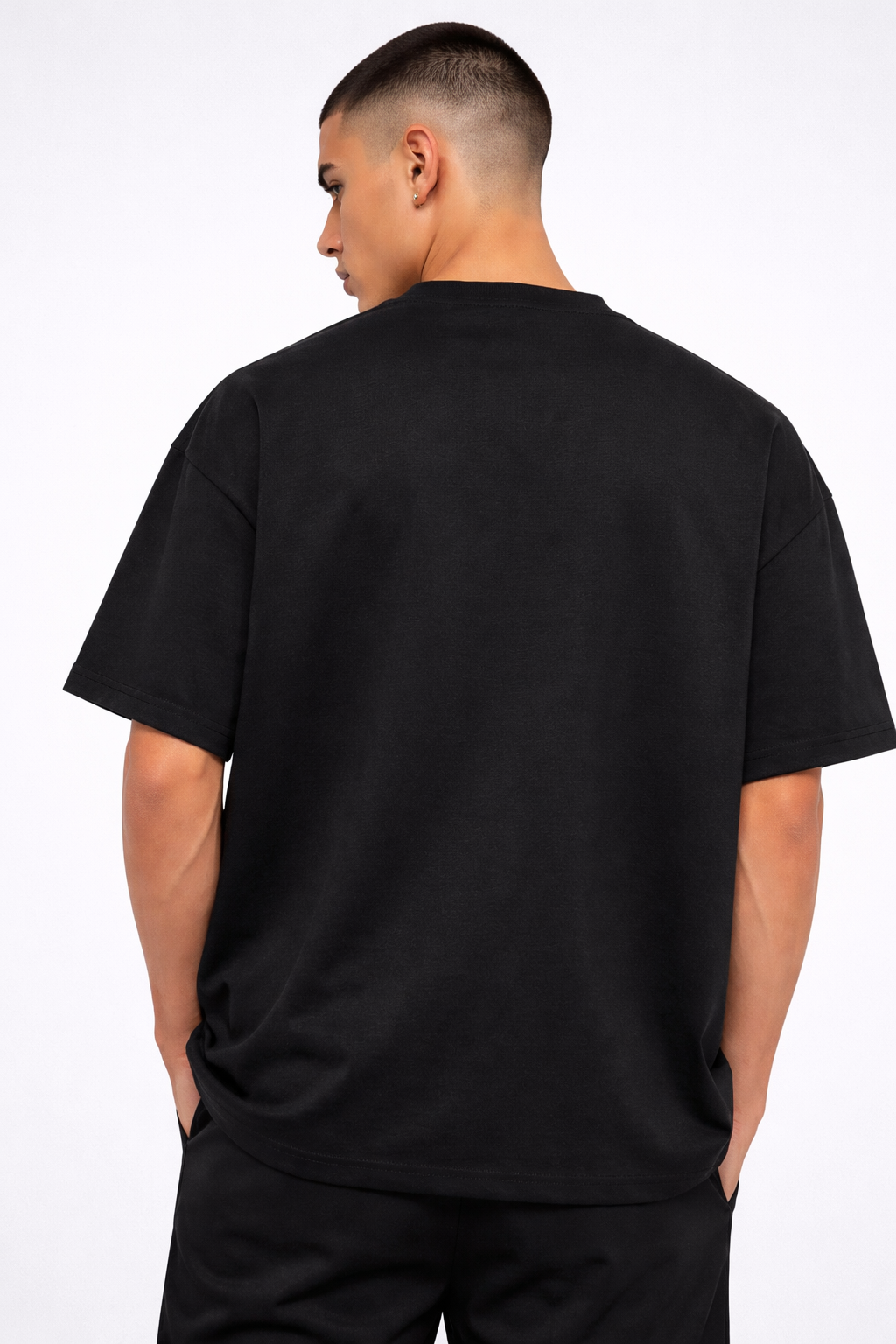 EZCOUTURE Black Oversized Drop Shoulder T-Shirt for Men | Premium Cotton Streetwear Graphic Tee